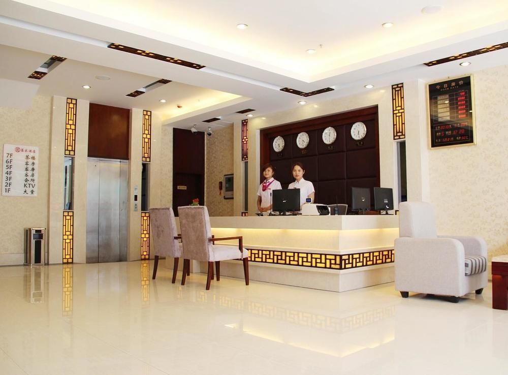 Chengdu Ronghome Hotel מראה חיצוני תמונה